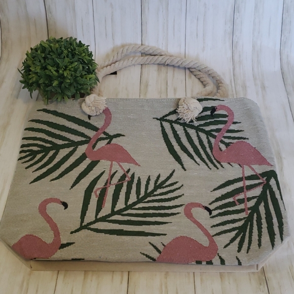 Last 1️⃣ ☀️Flamingo Tote Bag! - Picture 6 of 7